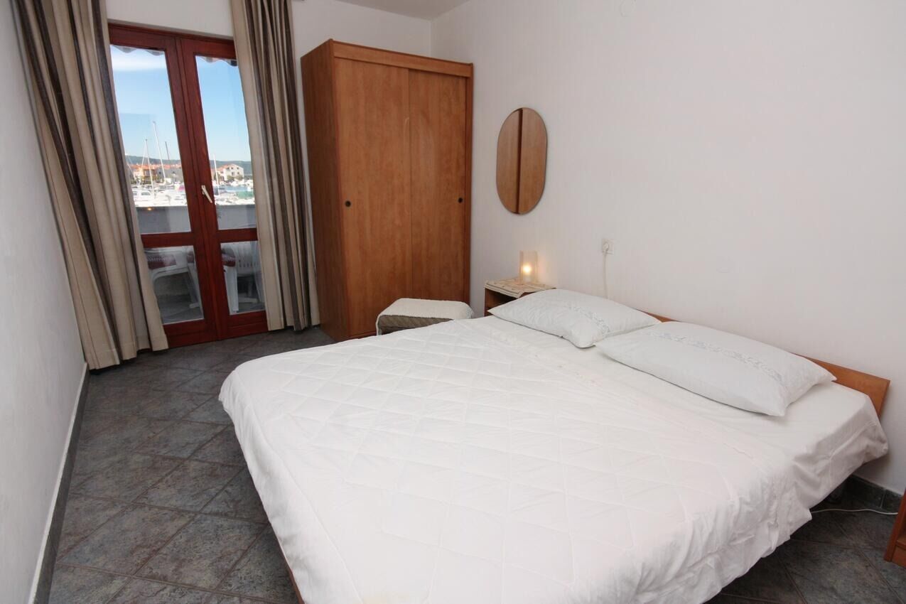 Apartments Ana 104851-A2
