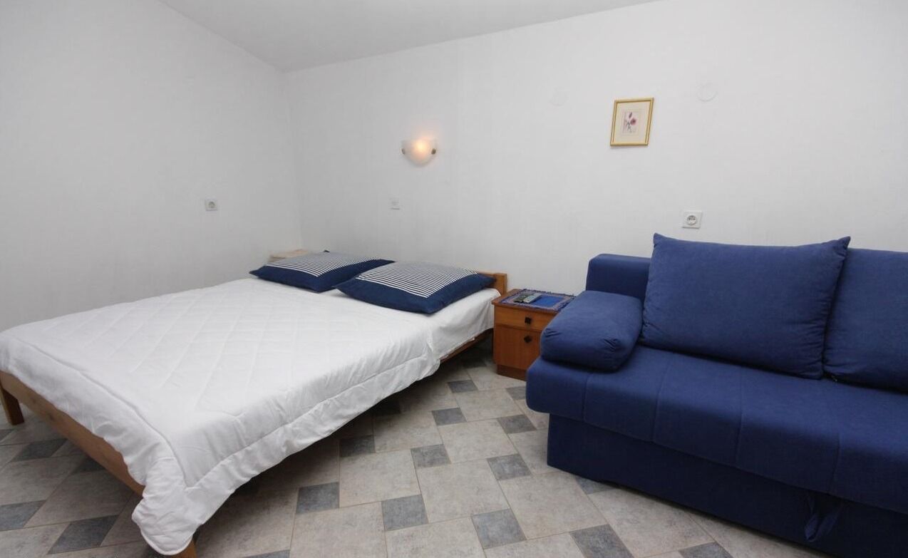 Apartments Ana 104851-A4