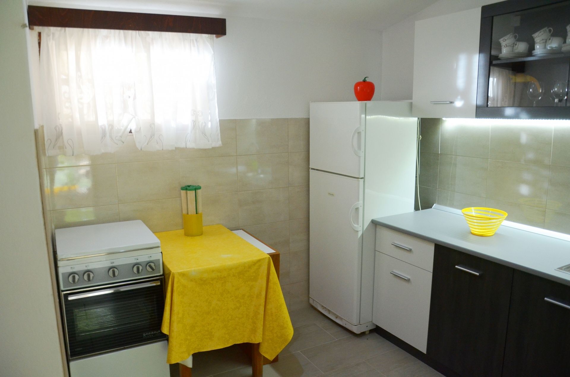House Mare 104891-K1