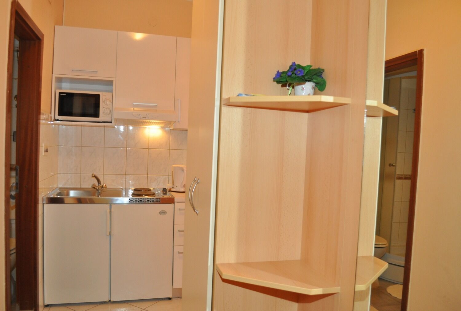 Room Ljuba 10494-A1