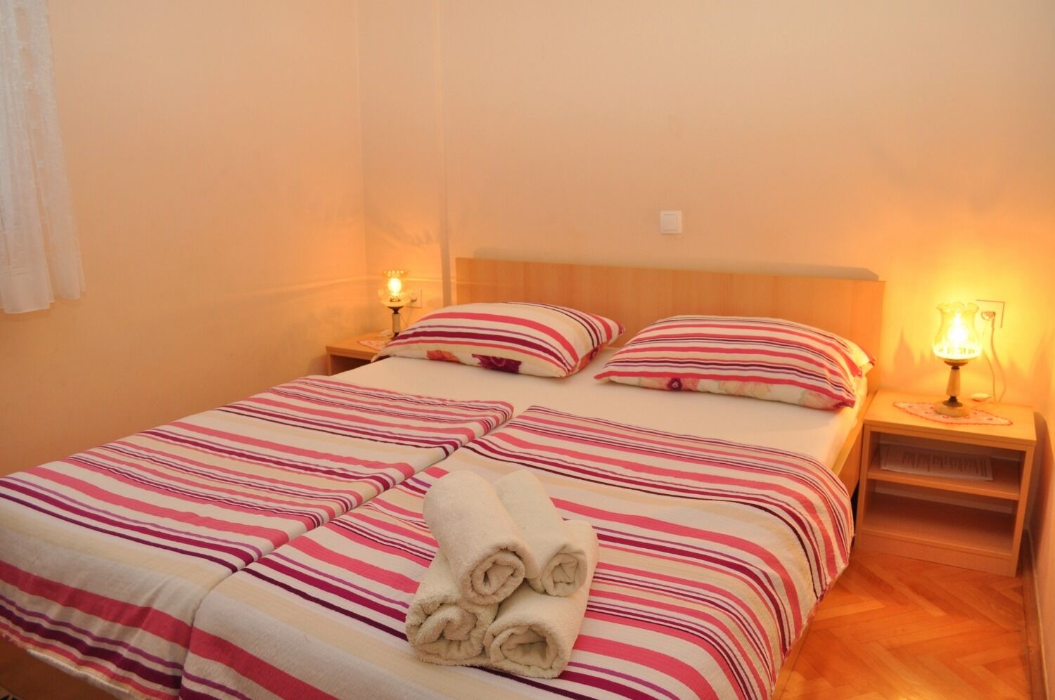 Room Ljuba 10494-A1
