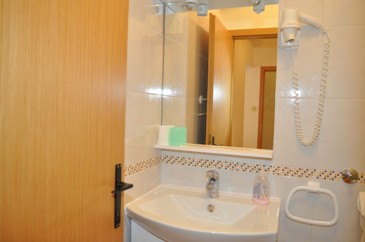 Room Ljuba 10494-A1