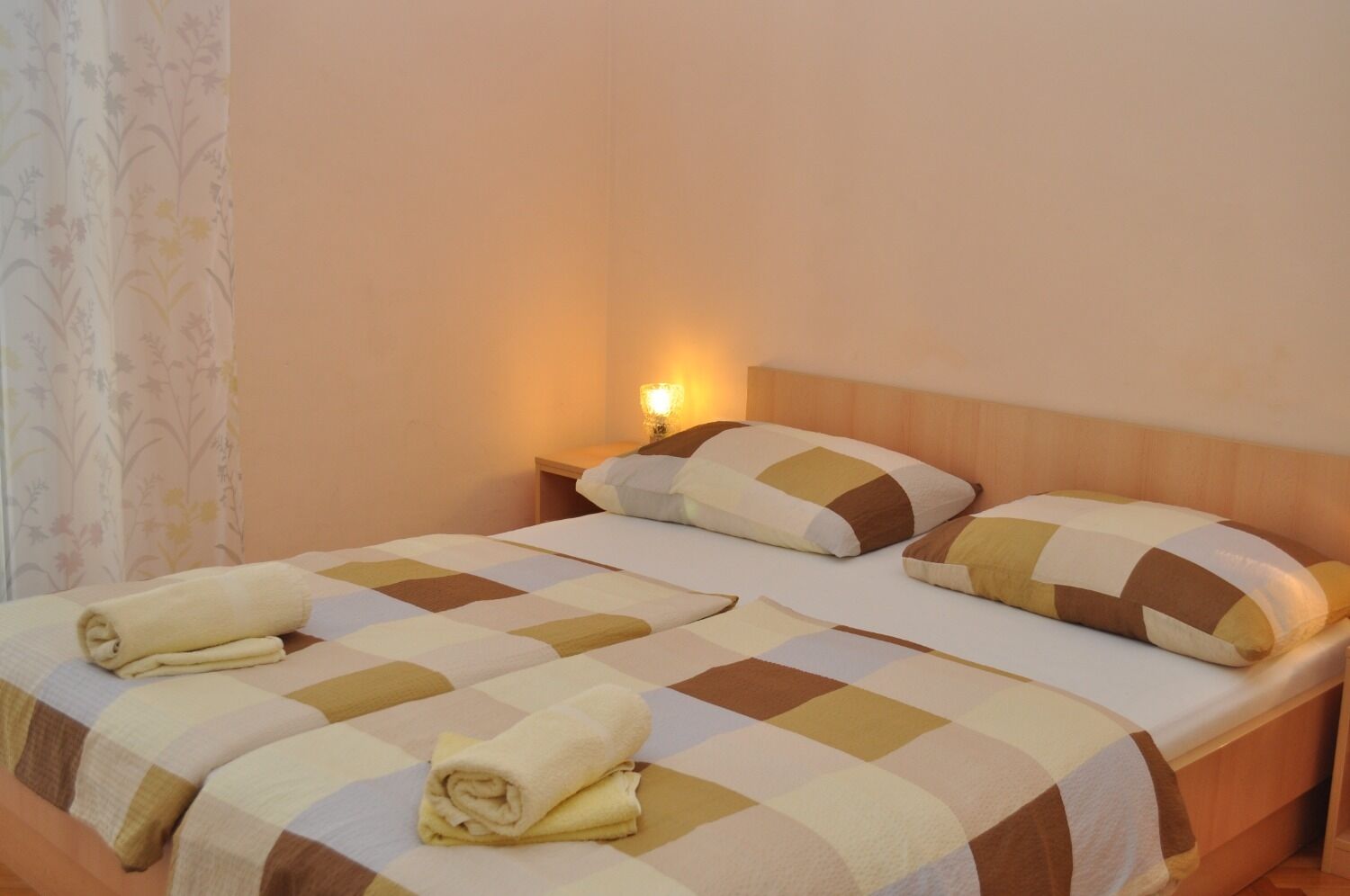 Room Ljuba 10494-A2