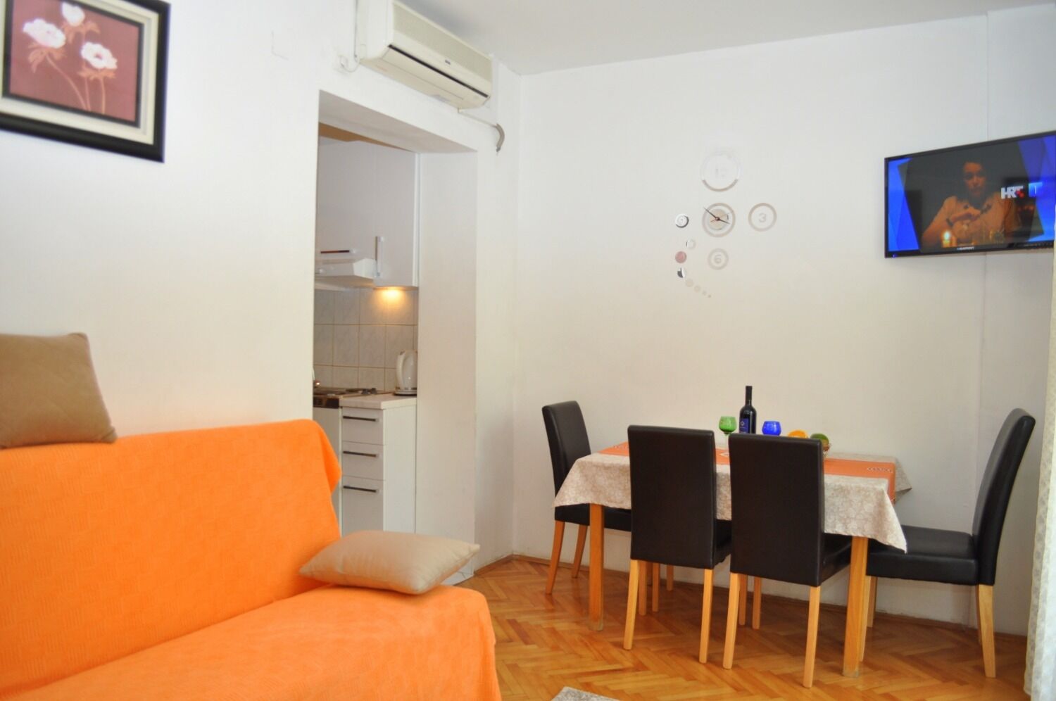 Room Ljuba 10494-A4