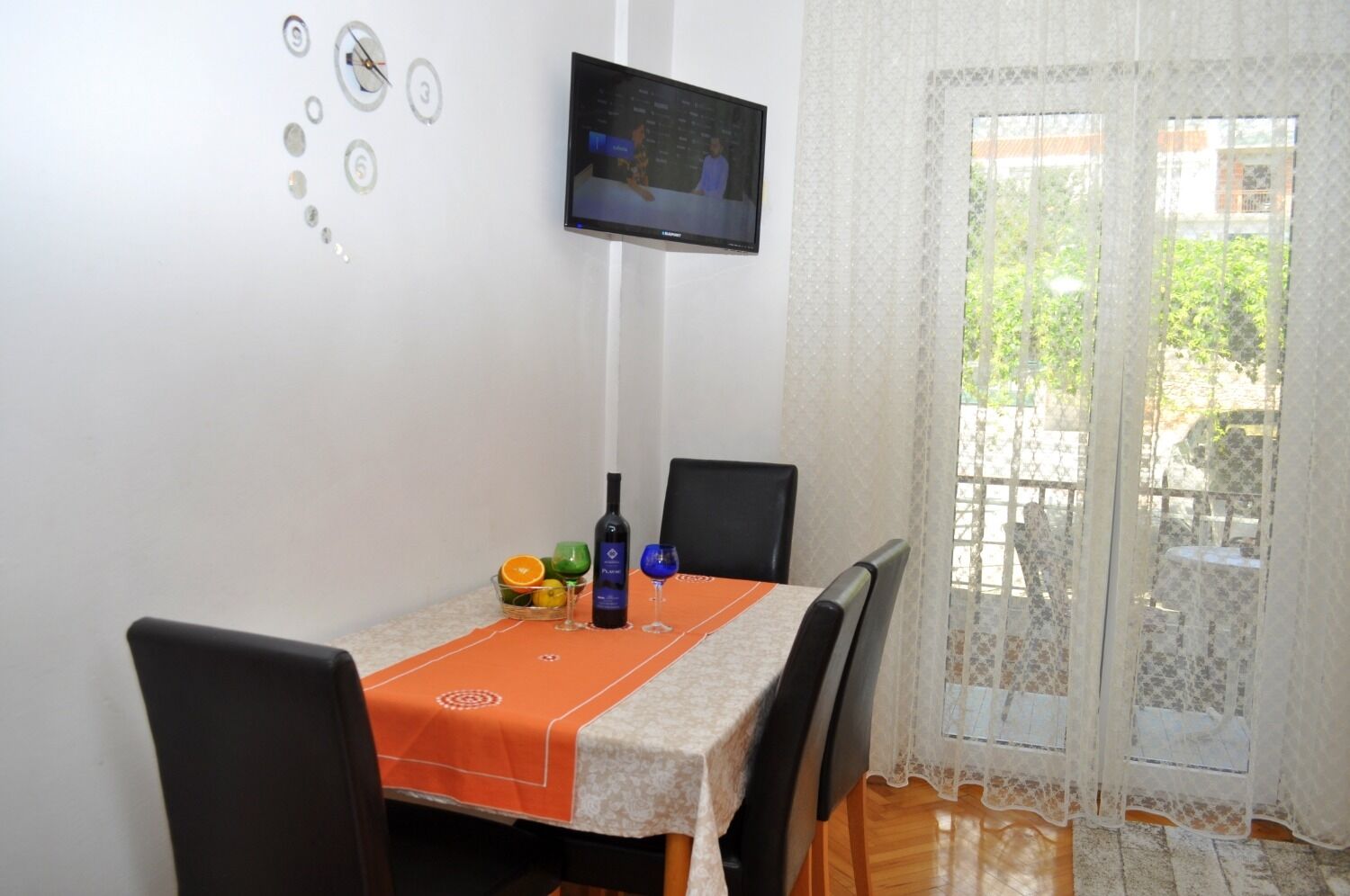 Room Ljuba 10494-A4
