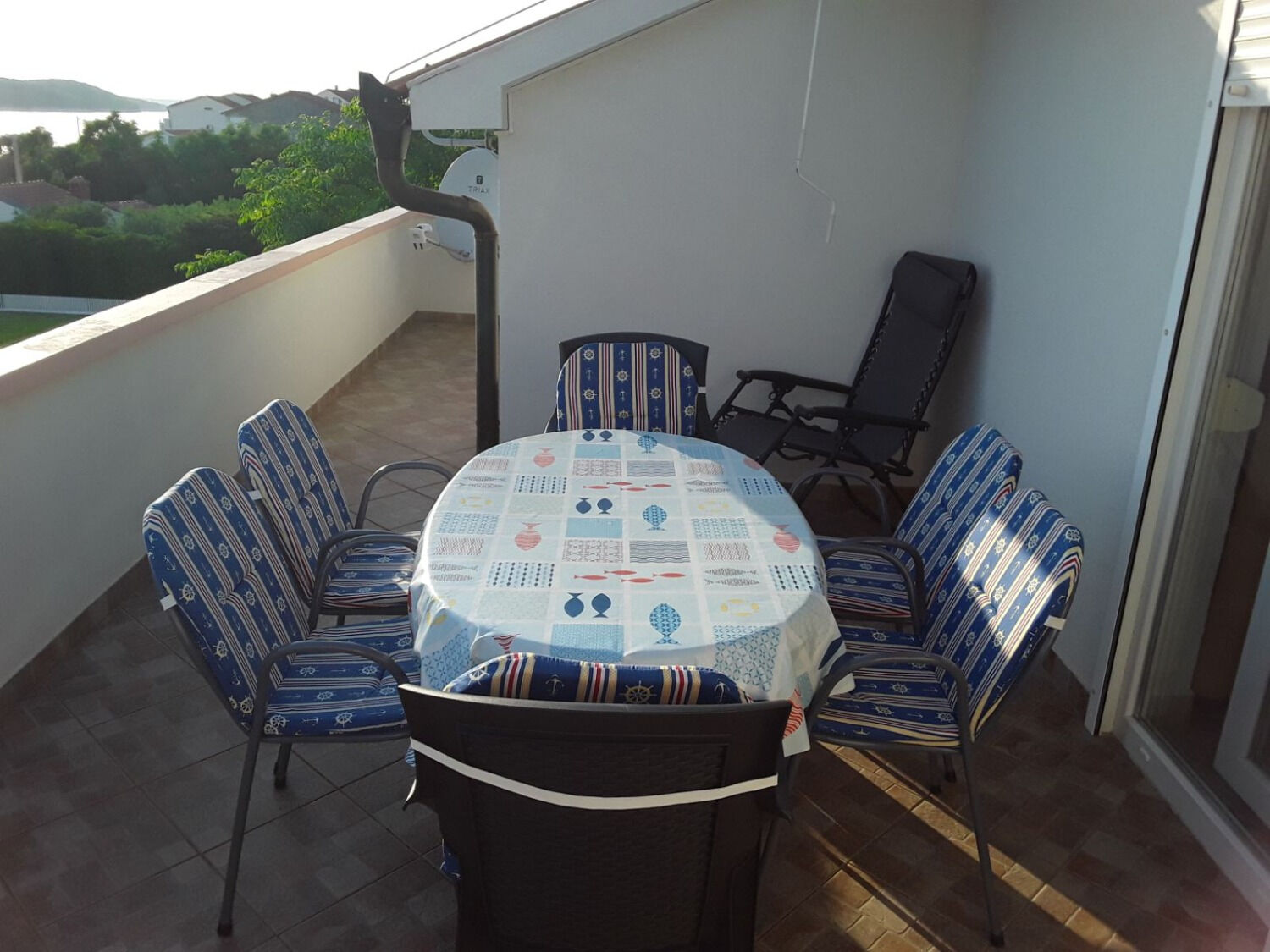 Apartments Frane 10496-A2