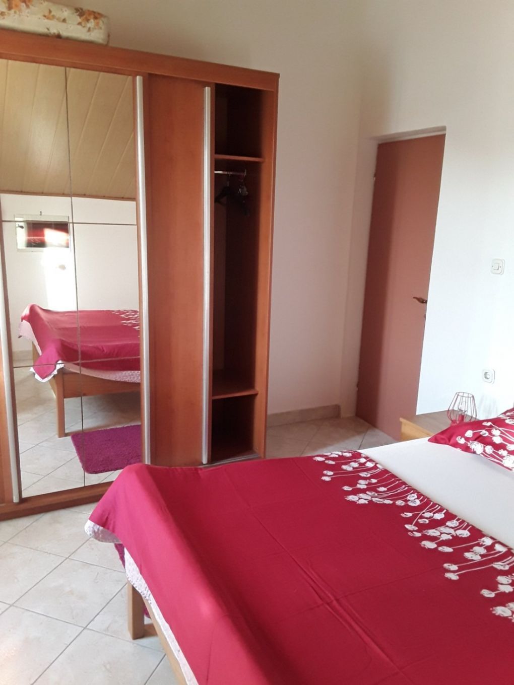 Apartments Frane 10496-A2