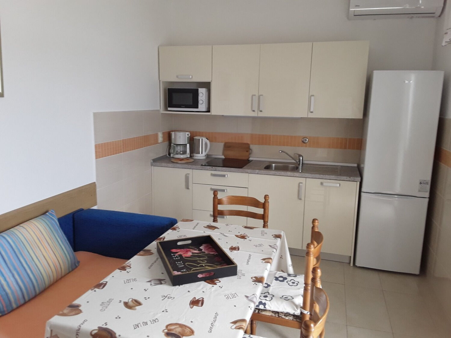 Apartments Frane 10496-A1