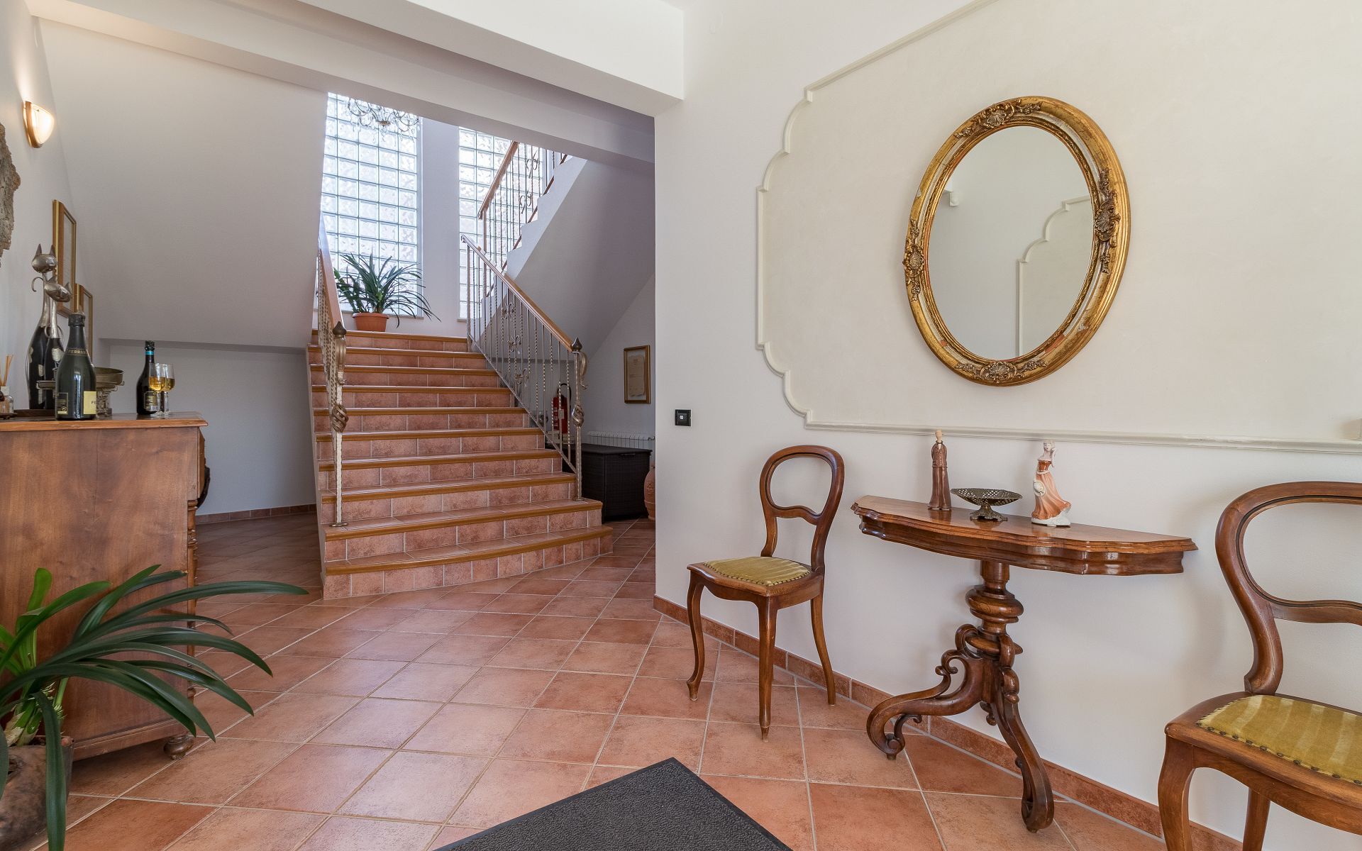 Apartments Escape 10499-A3