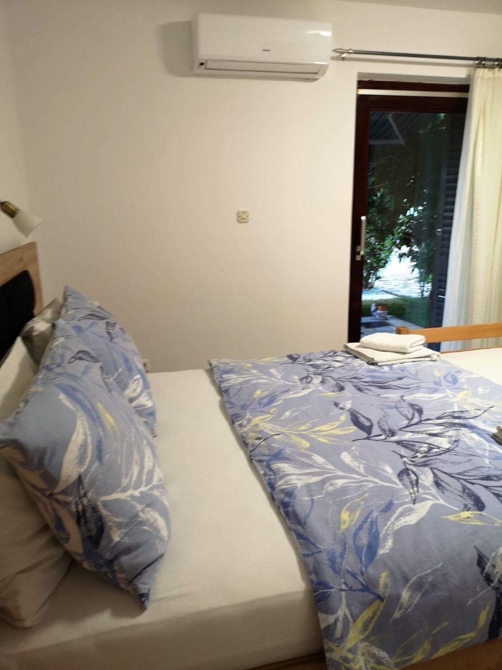 Apartments Dragi 10164-A1