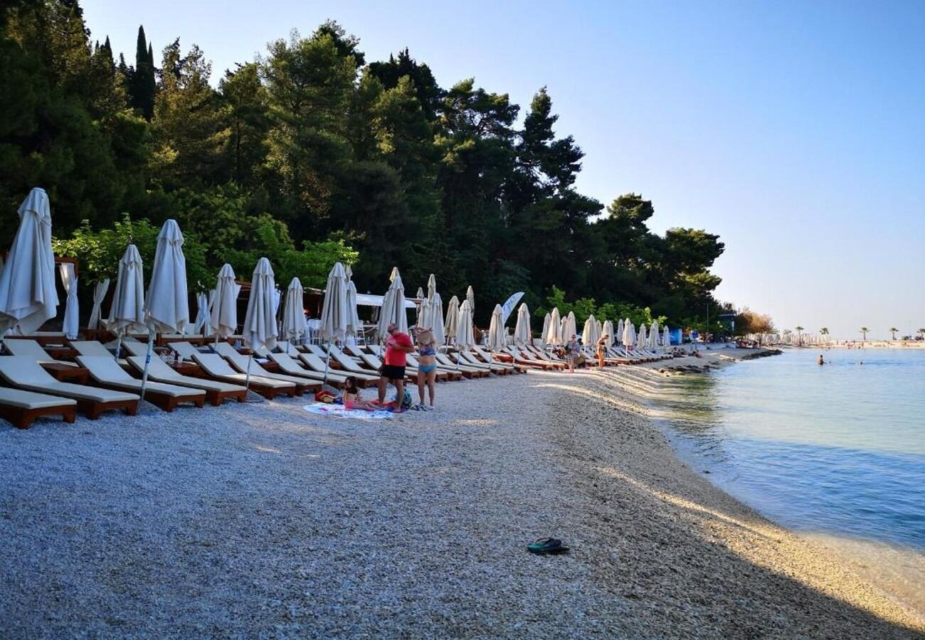 Apartments Dragi 10164-A2