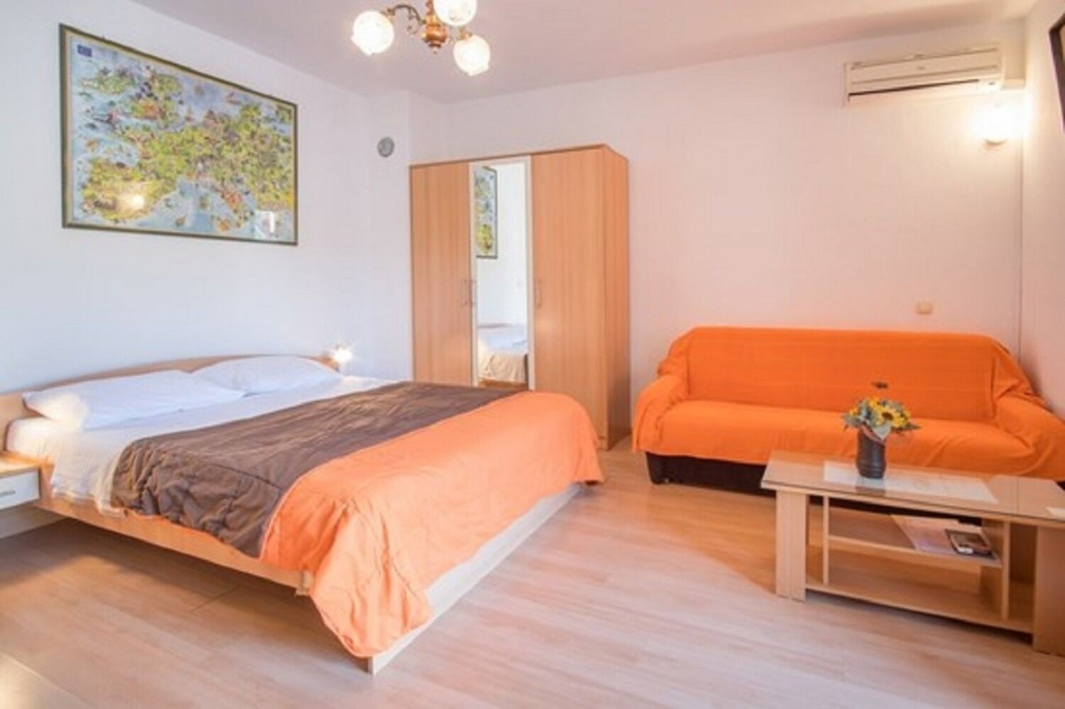 Apartment and Rooms Luka 10169-A2