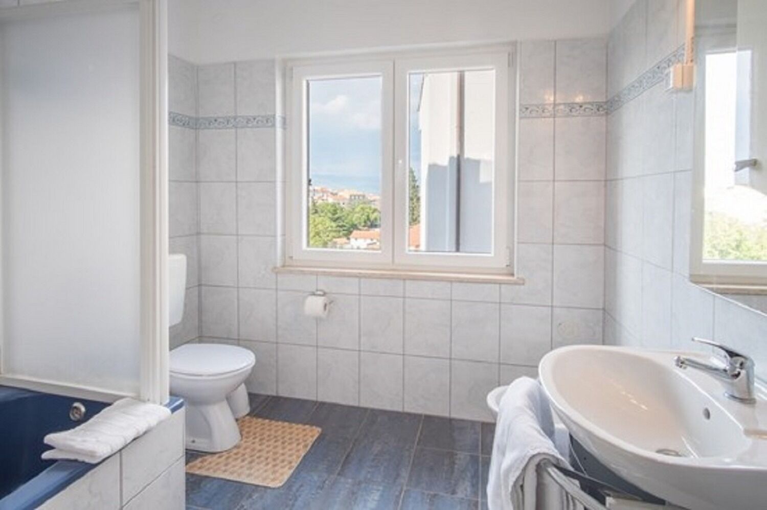Apartment and Rooms Luka 10169-A2