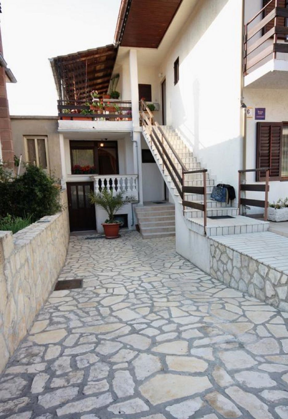 Apartment and Rooms Luka 10169-S2