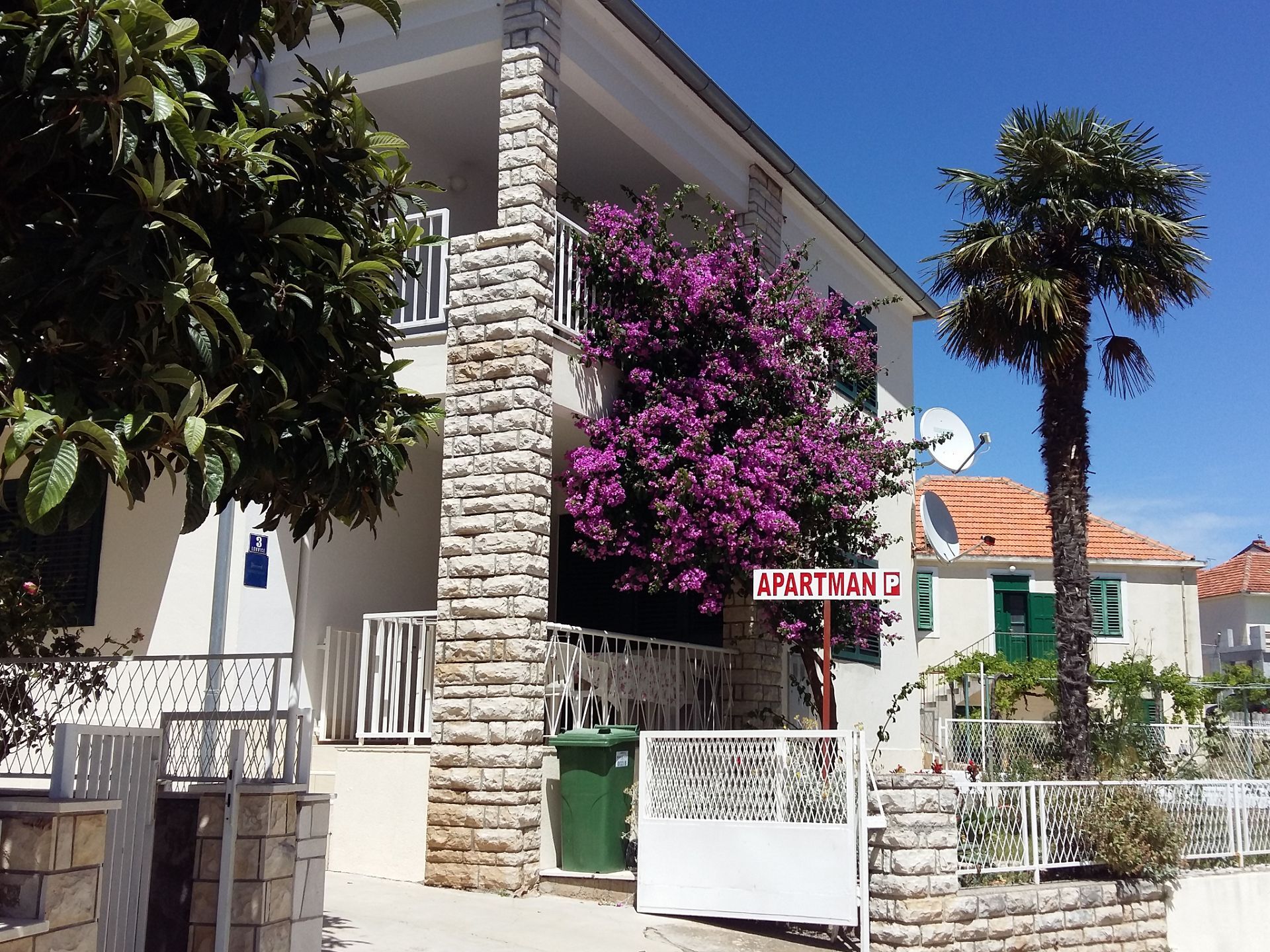 Apartments Mateo 104921-A2