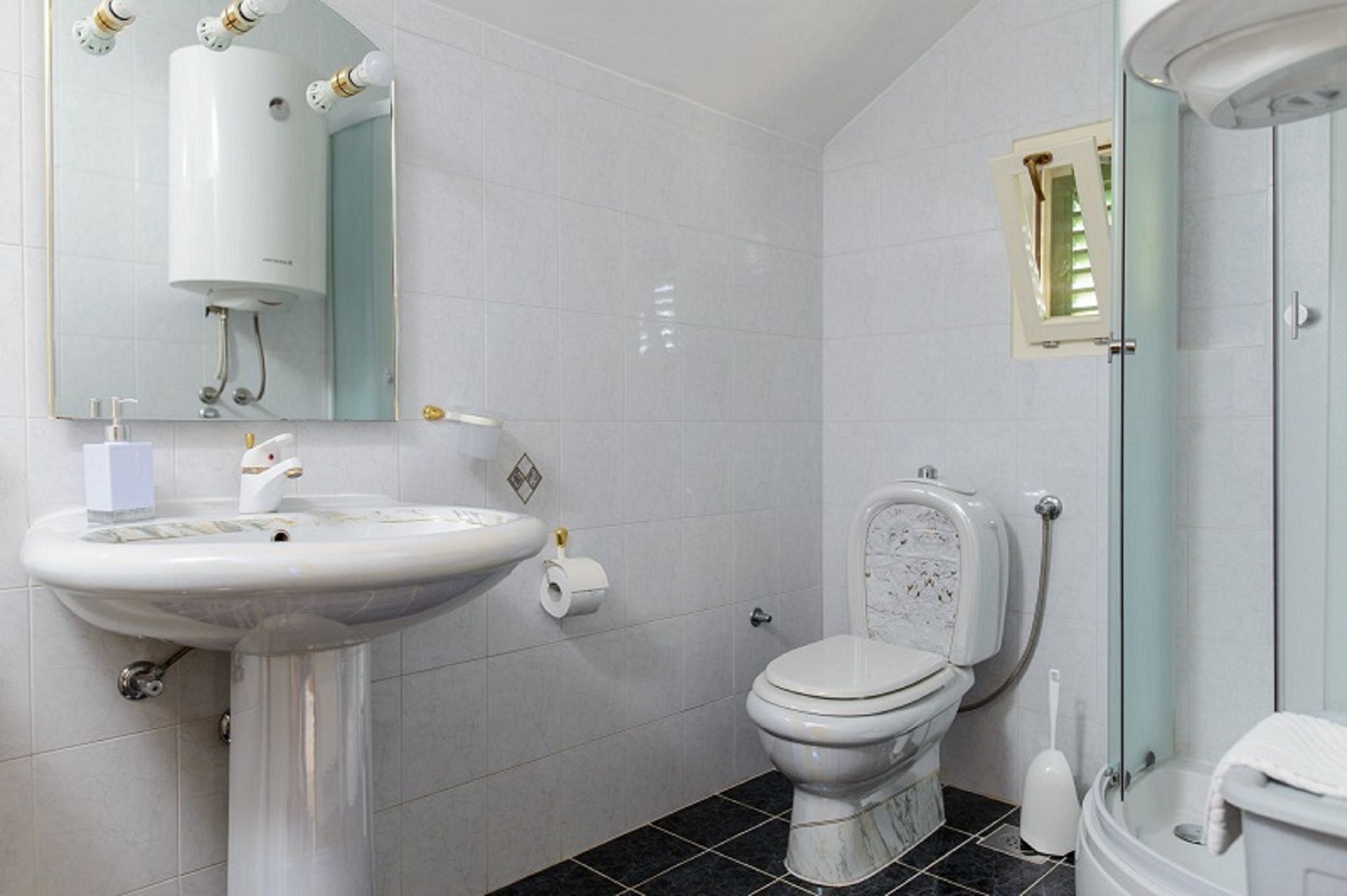 Apartment Bozo 105031-A1