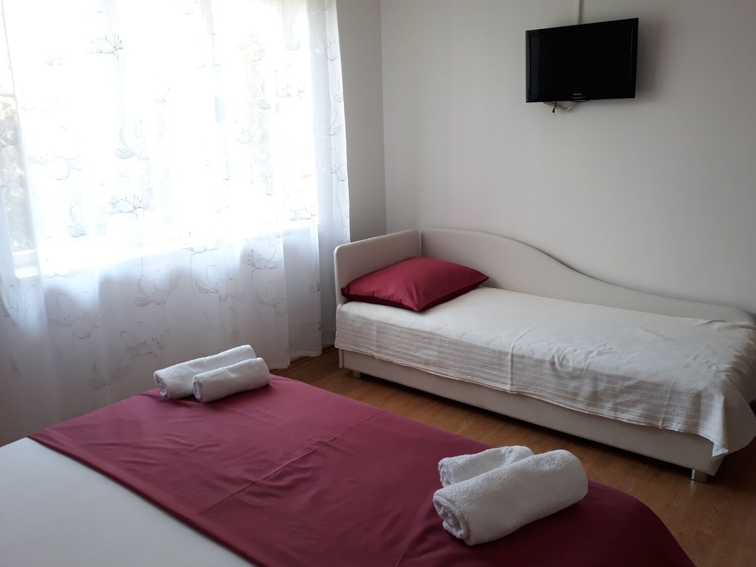Apartment and Rooms Ivo 105101-S2