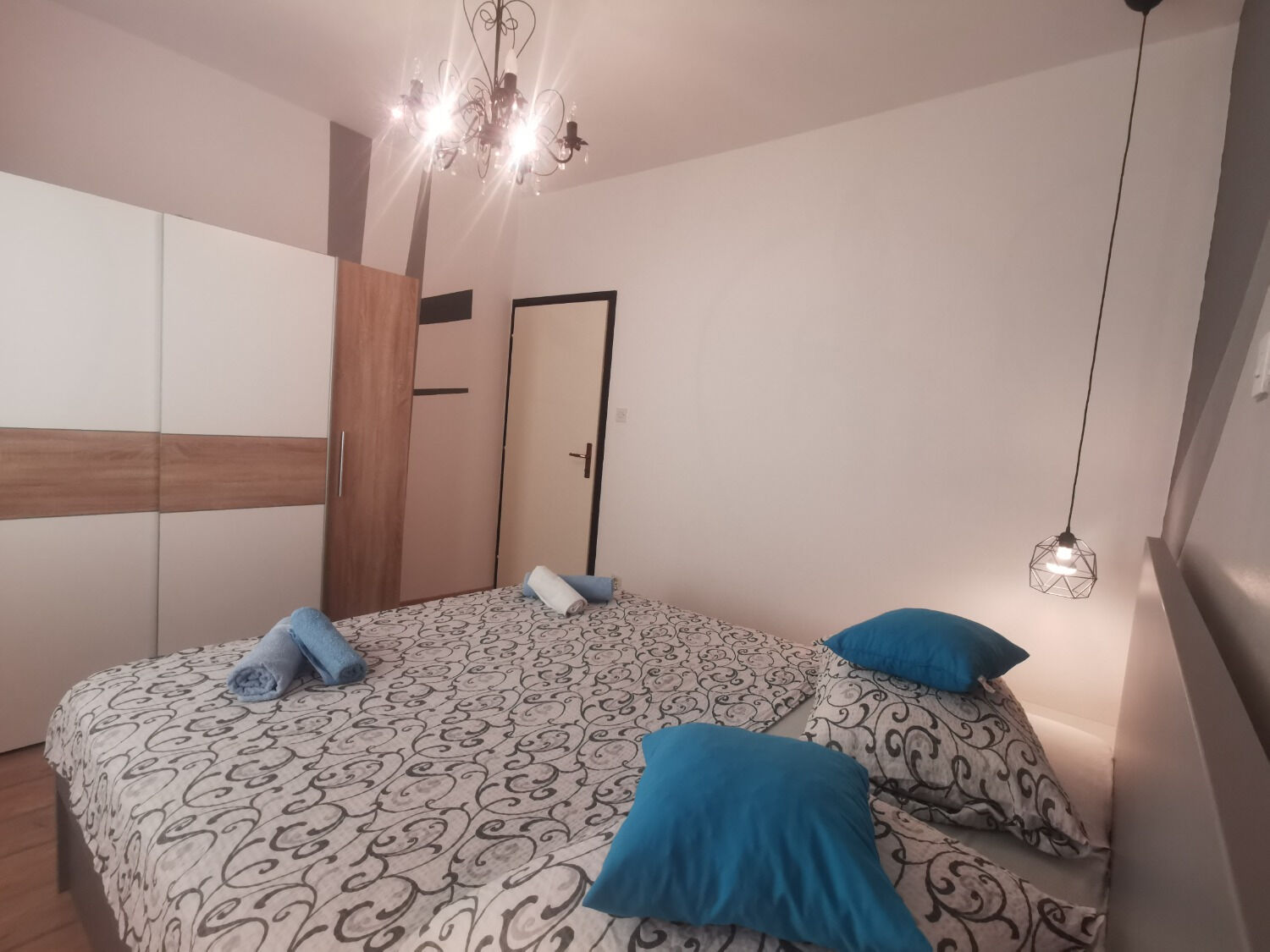 Apartments Suzy 10513-A1