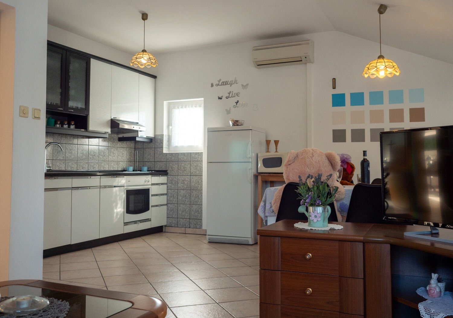 Apartments Suzy 10513-A2