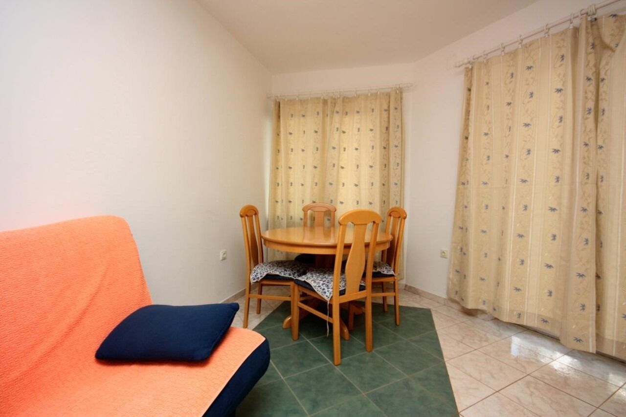 Apartments Dragan 10518-A1