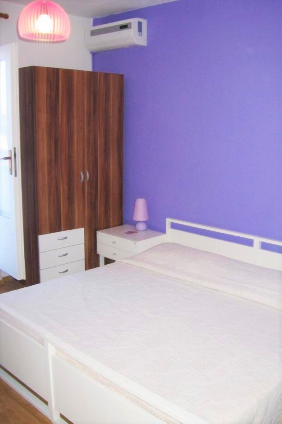Apartment and Room Mini 10519-S2