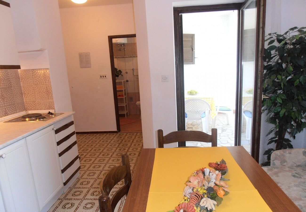 Apartment Dragica 105111-A2