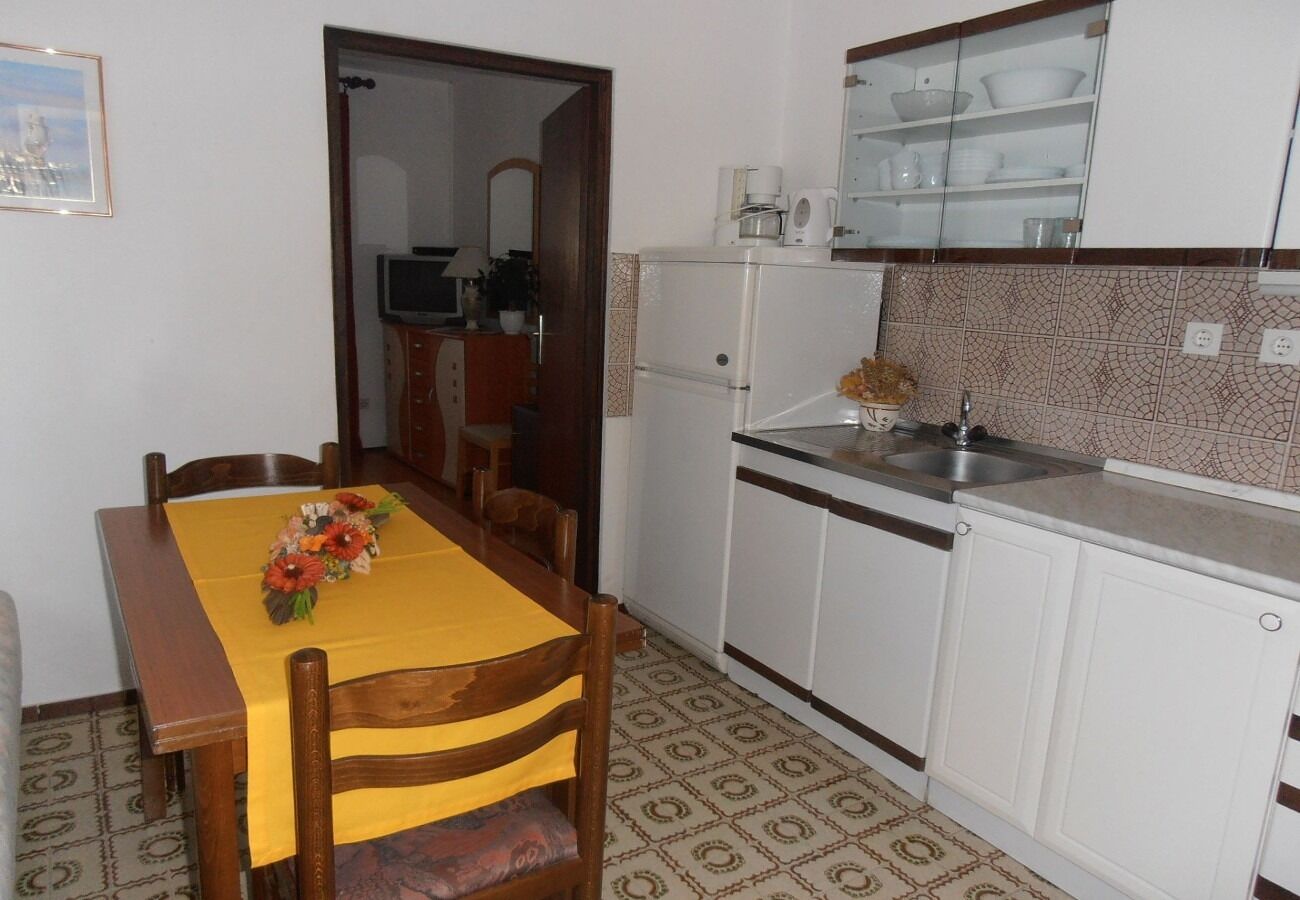 Apartment Dragica 105111-A2