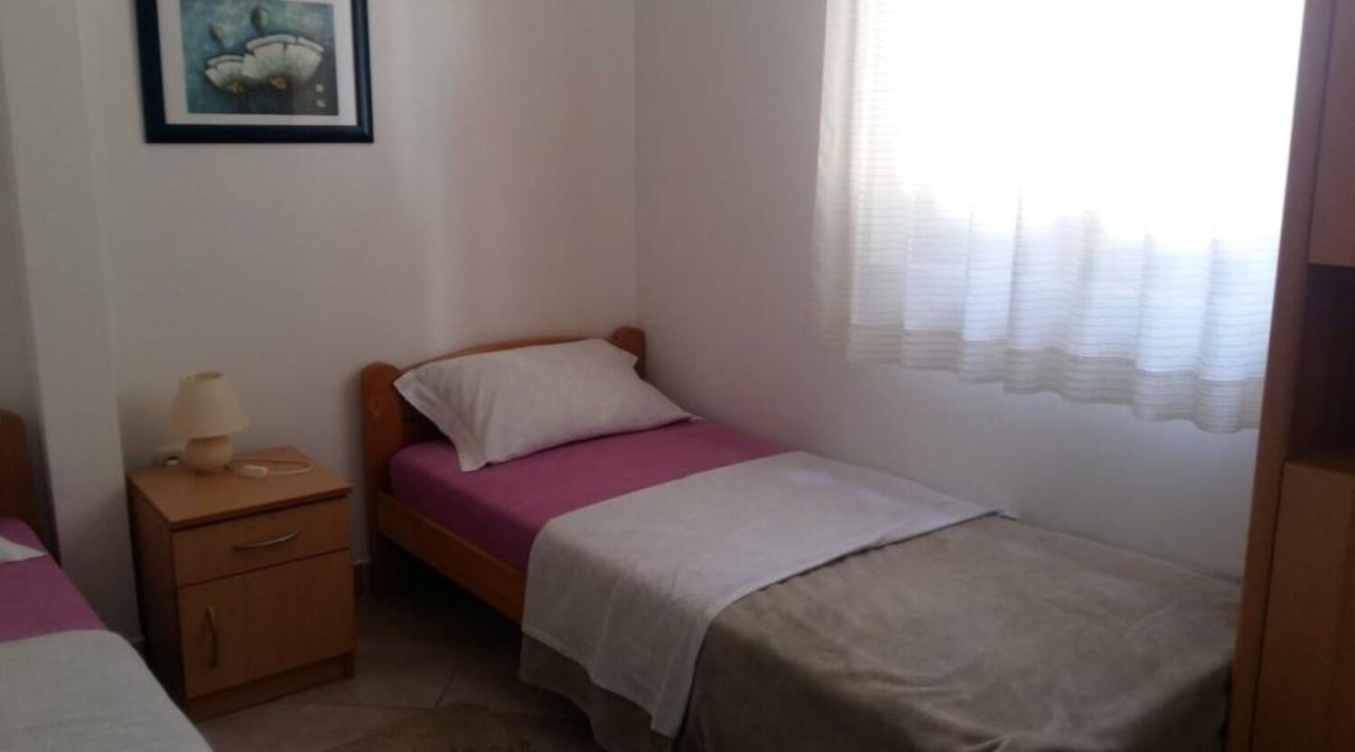 Apartments Mis 105131-A2