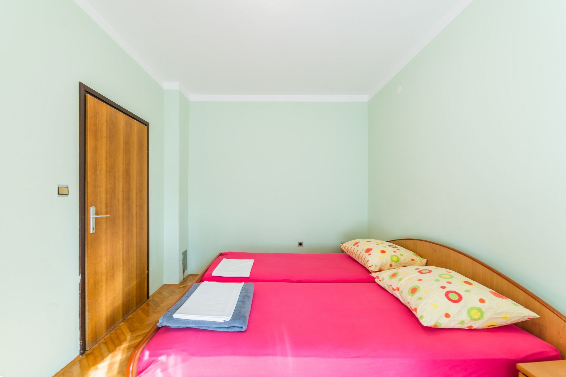 Apartments Ivica 105151-A1