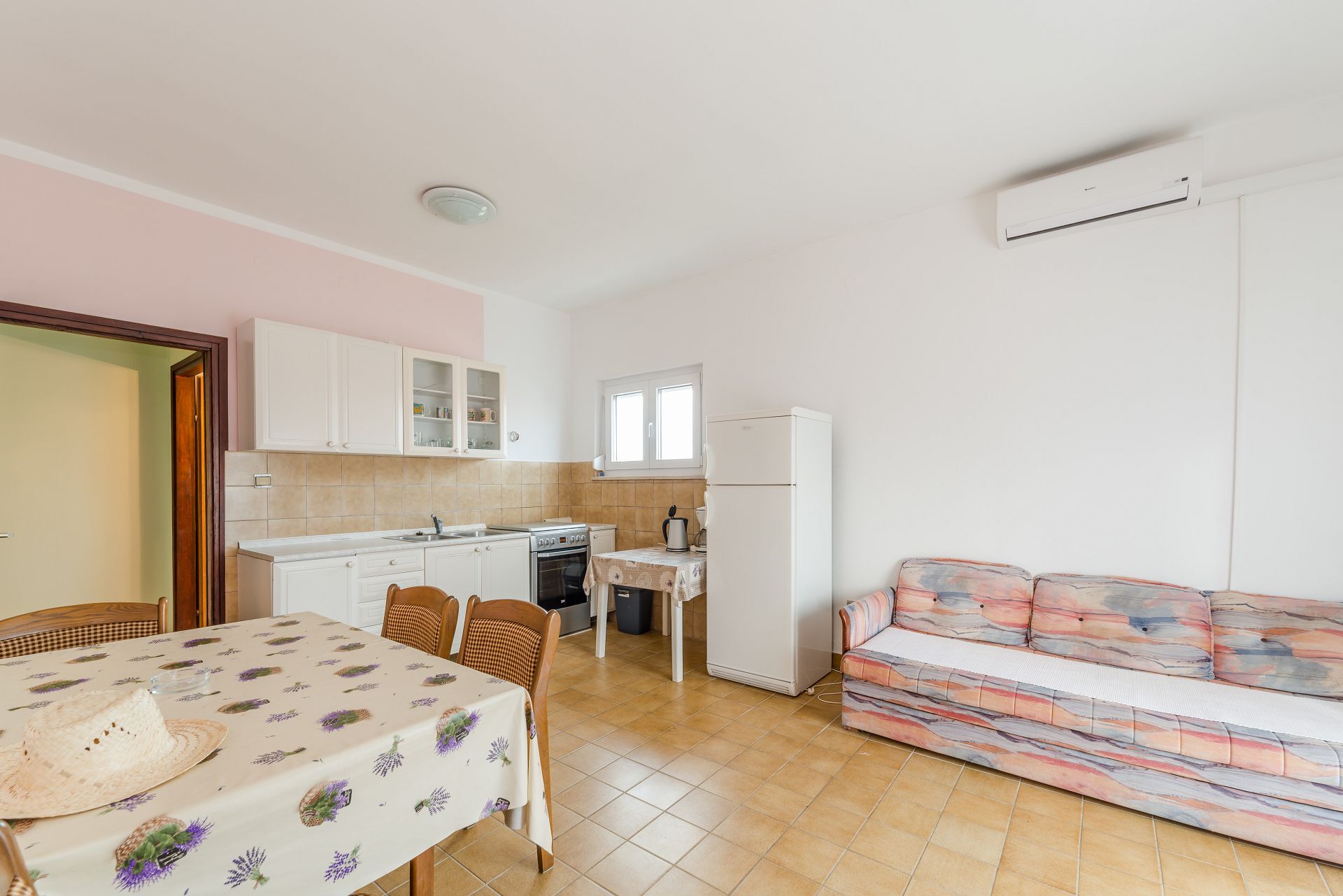 Apartments Ivica 105151-A2