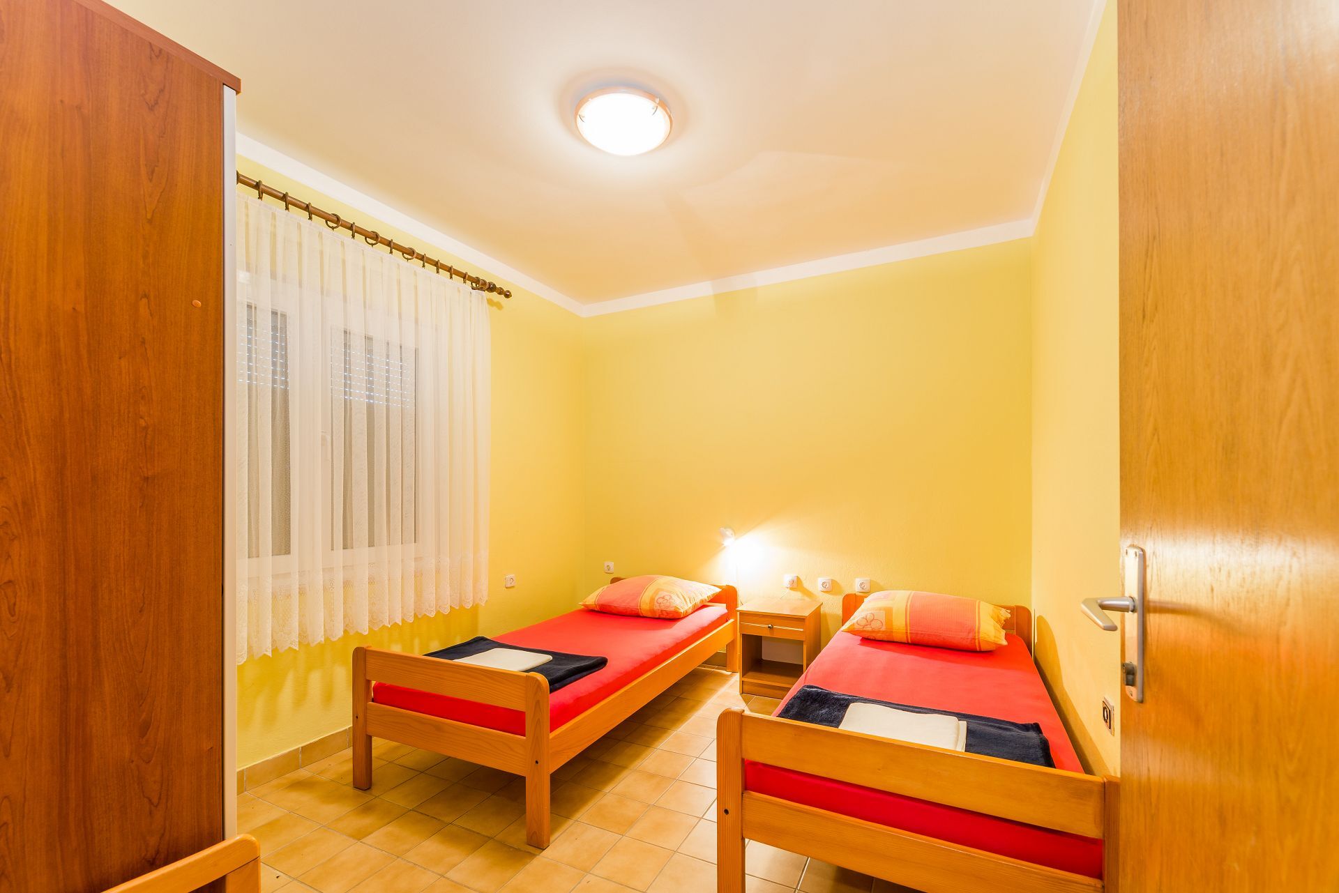 Apartments Ivica 105151-A3