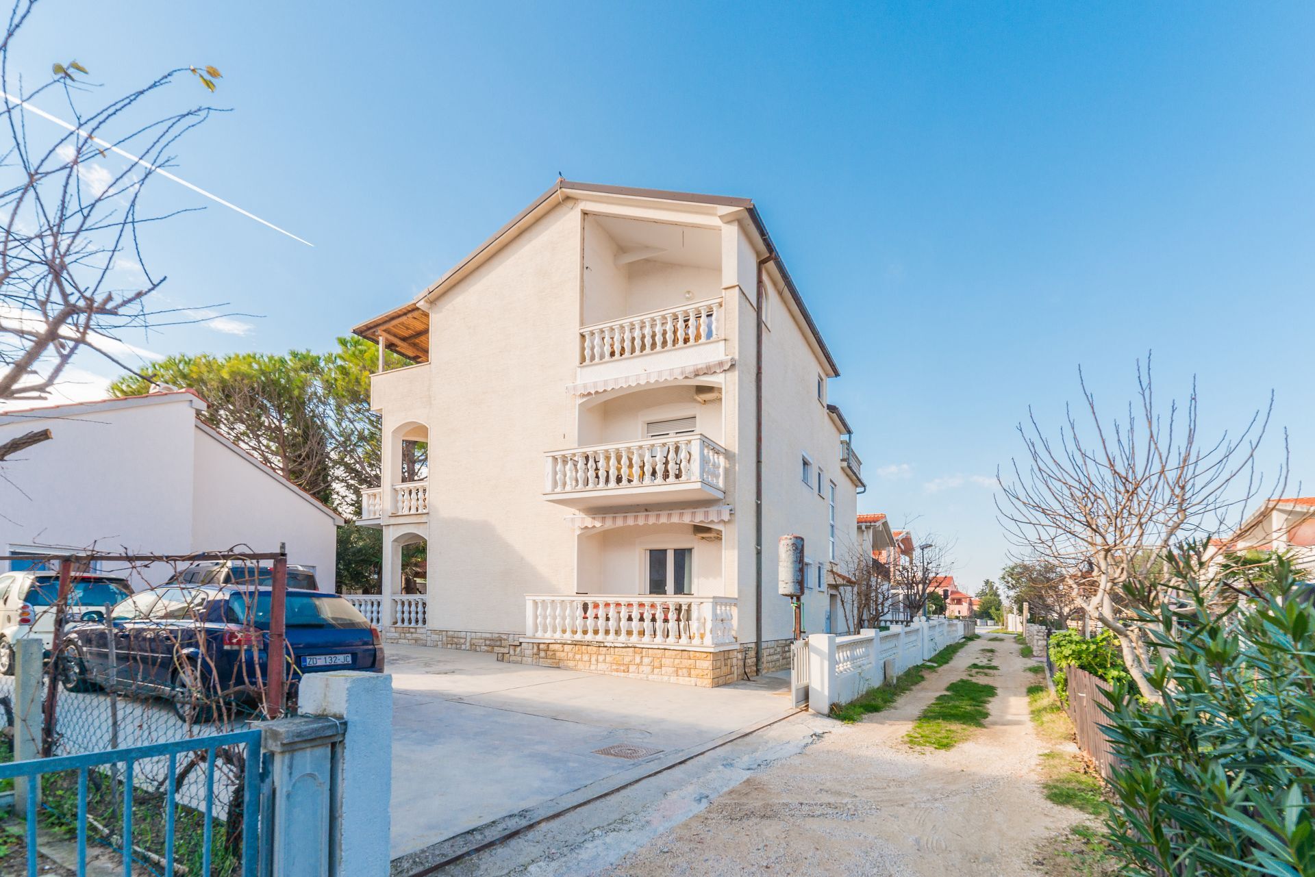 Apartments Ivica Accommodation in Nin