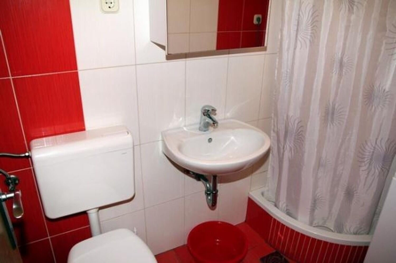 Apartments Sini 10227-A4