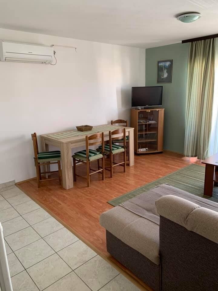 Apartments Anna 105161-A2