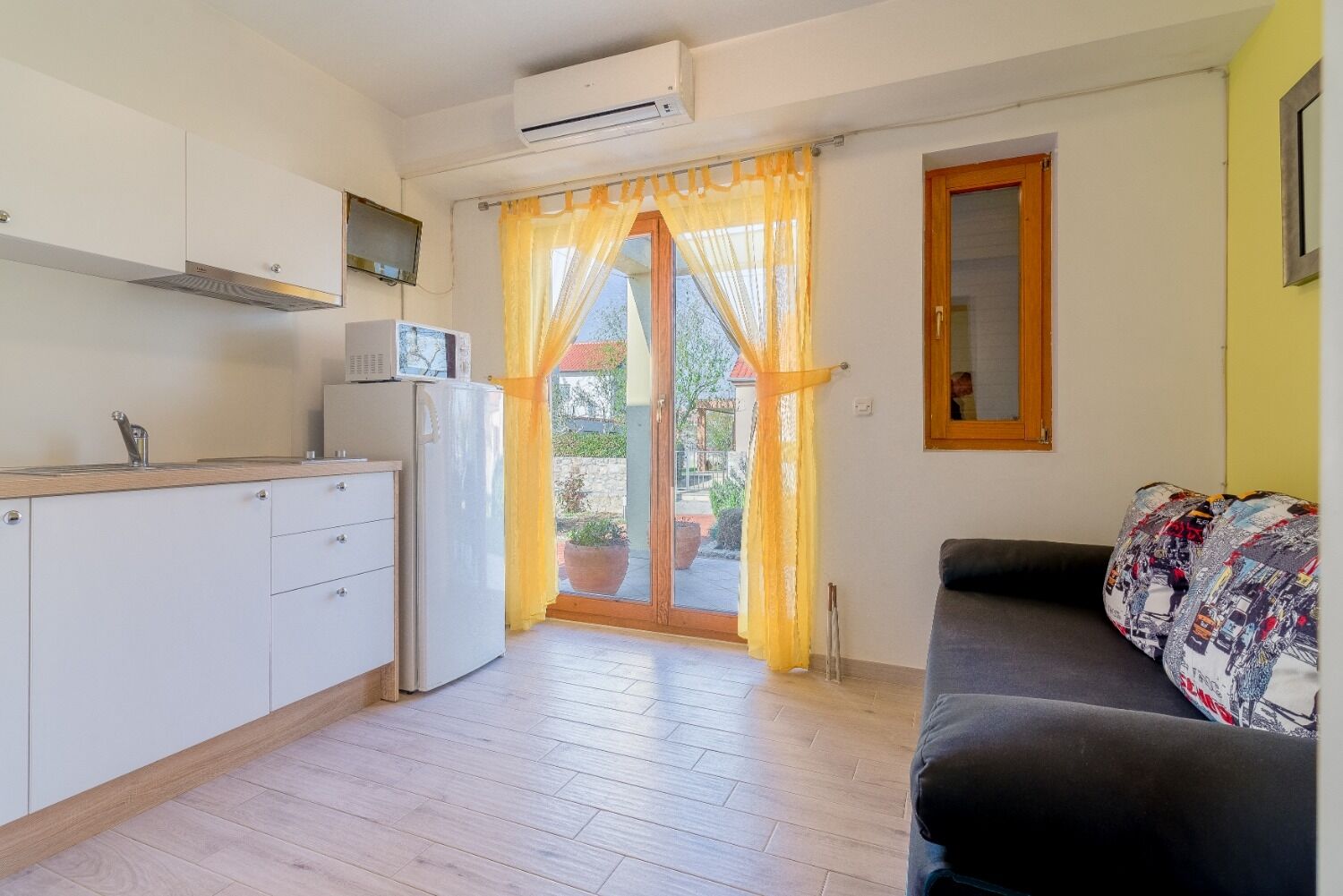 Apartments Bosko 105171-A1