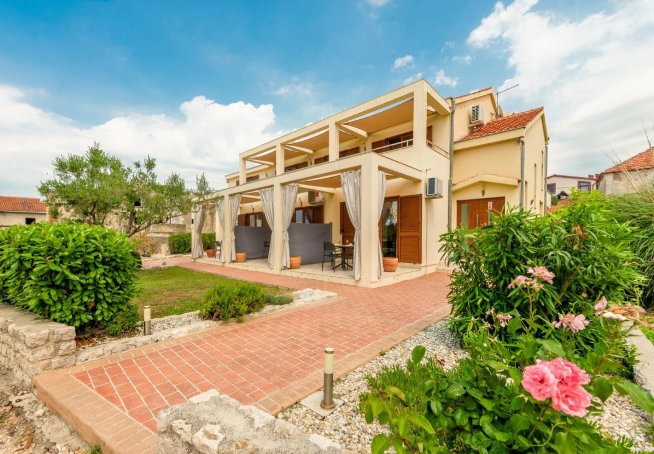 Photo of Apartments Bosko