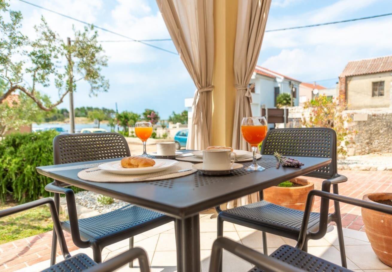 Apartments Bosko 105171-A3