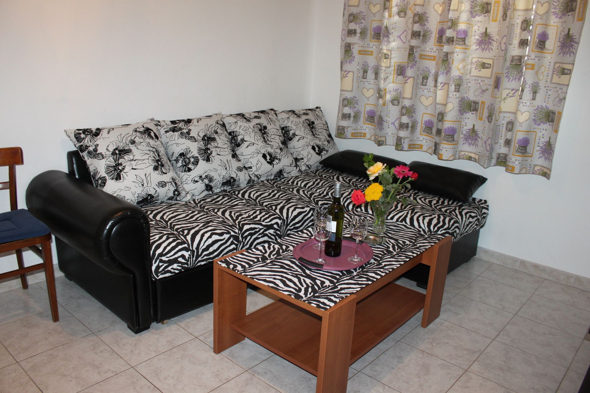 Apartments Suzi 105191-A1