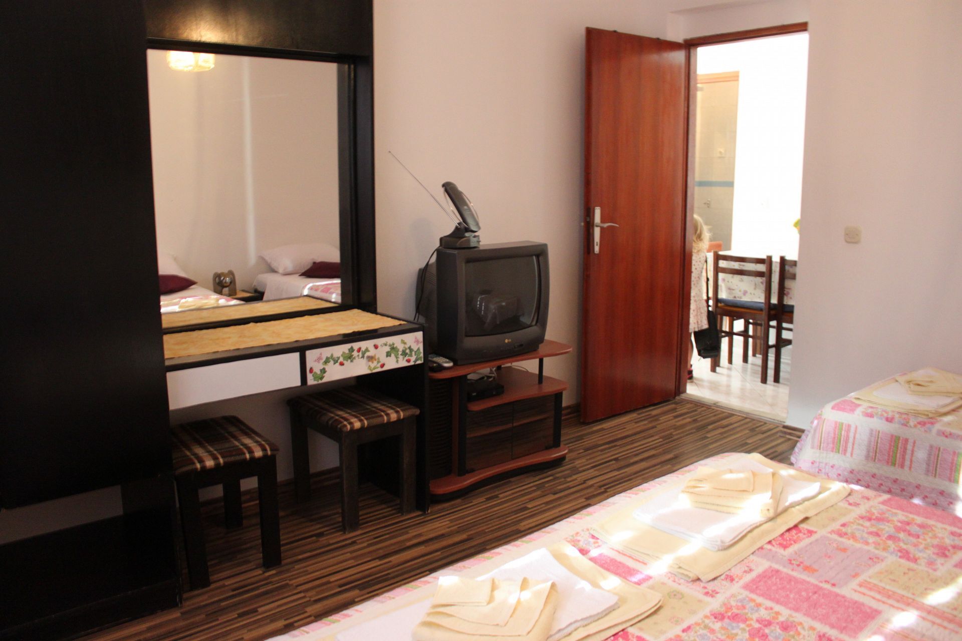 Apartments Suzi 105191-A1