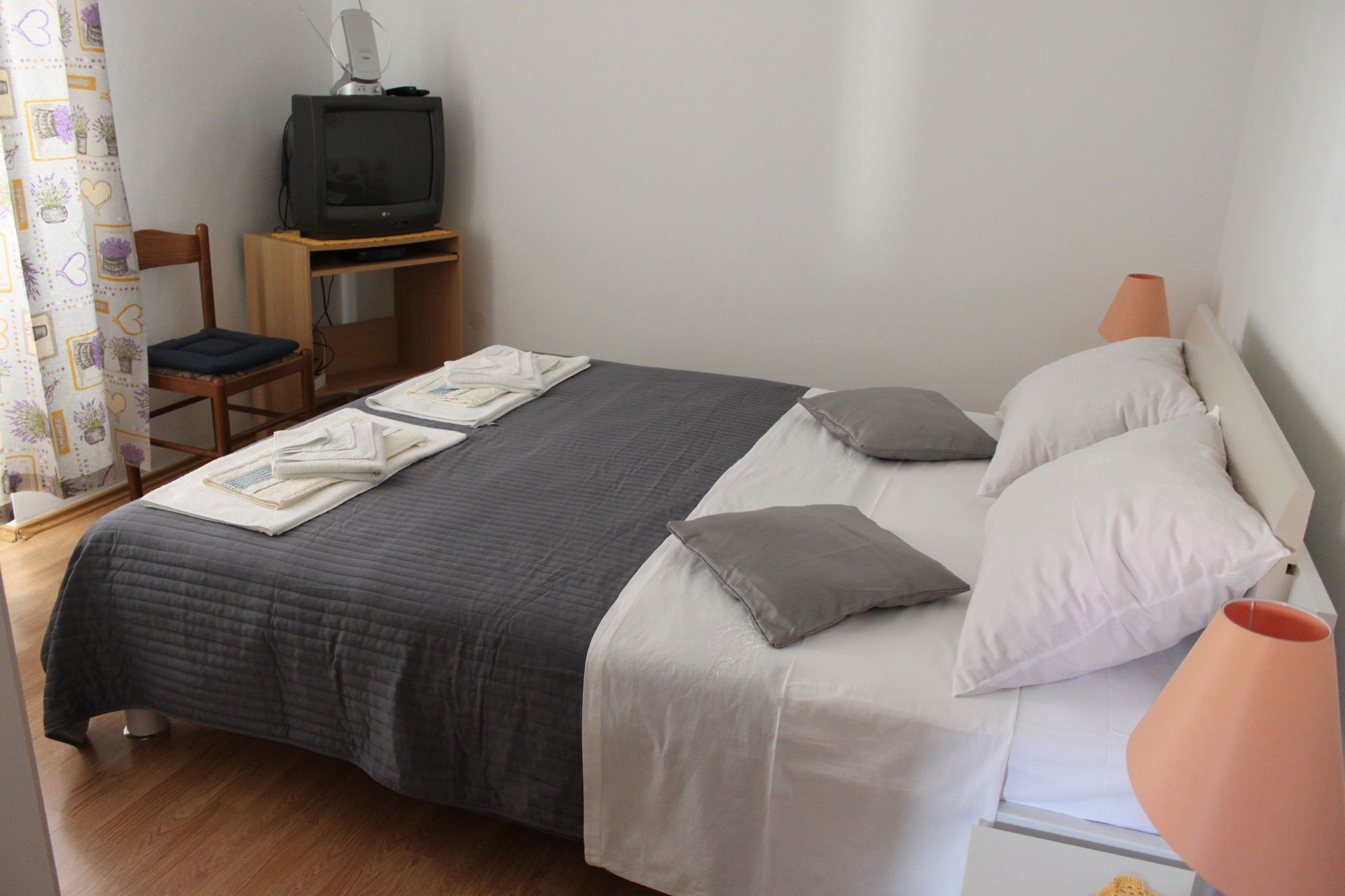 Apartments Suzi 105191-A2