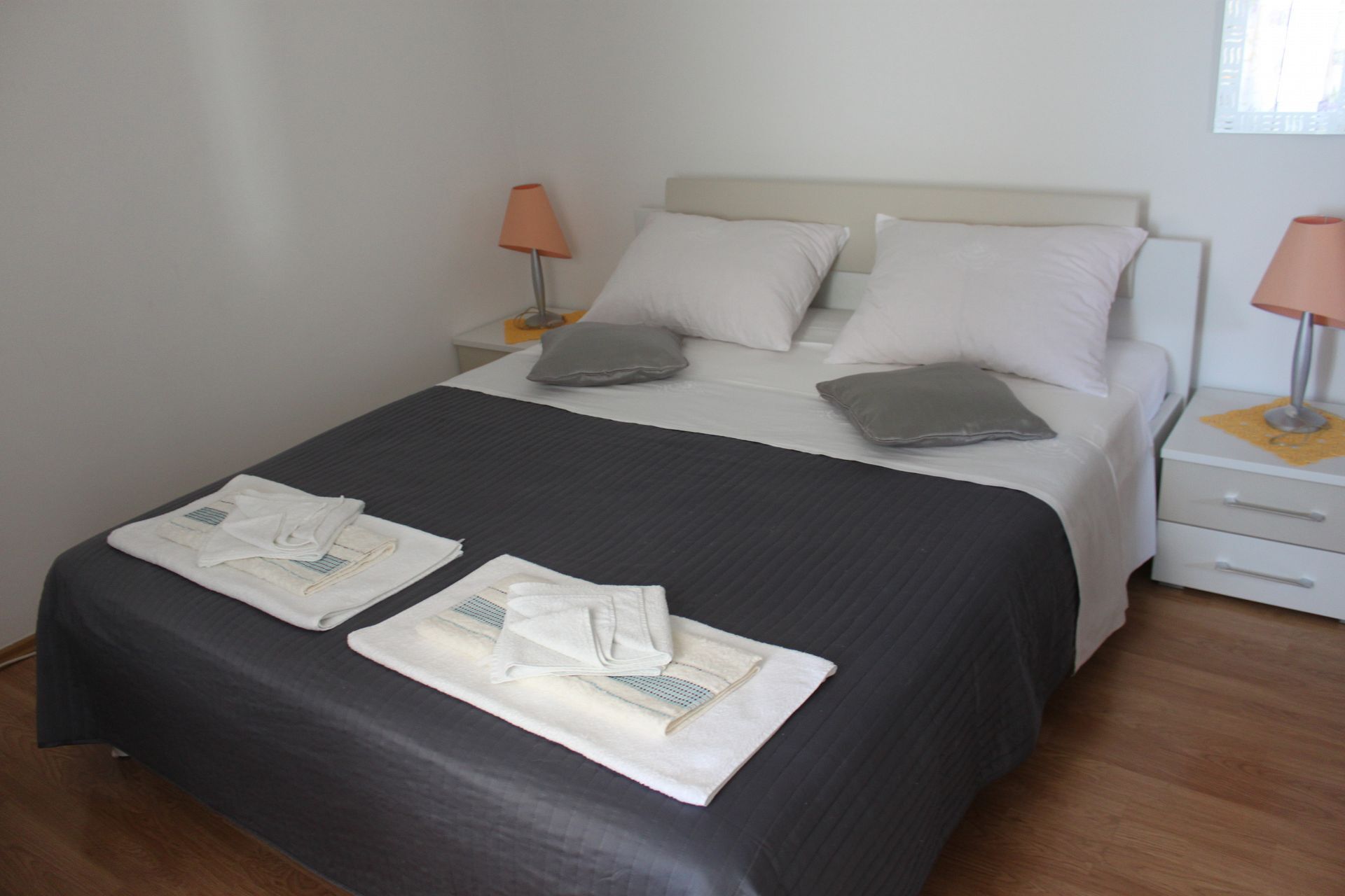 Apartments Suzi 105191-A2