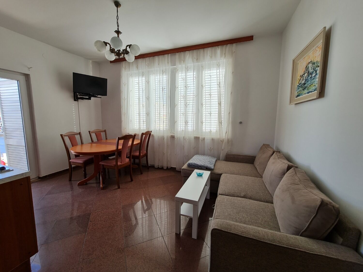 Apartments Dami 105201-A1