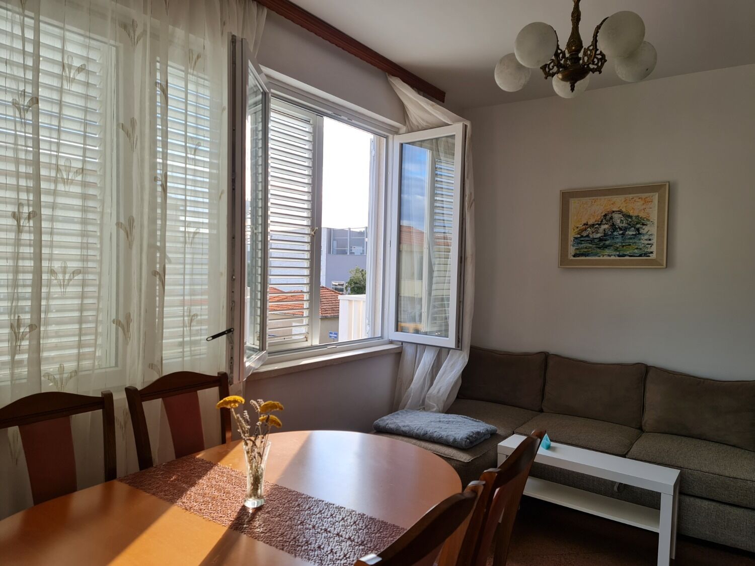 Apartments Dami 105201-A1