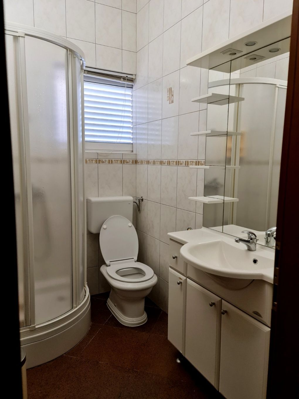 Apartments Dami 105201-A1