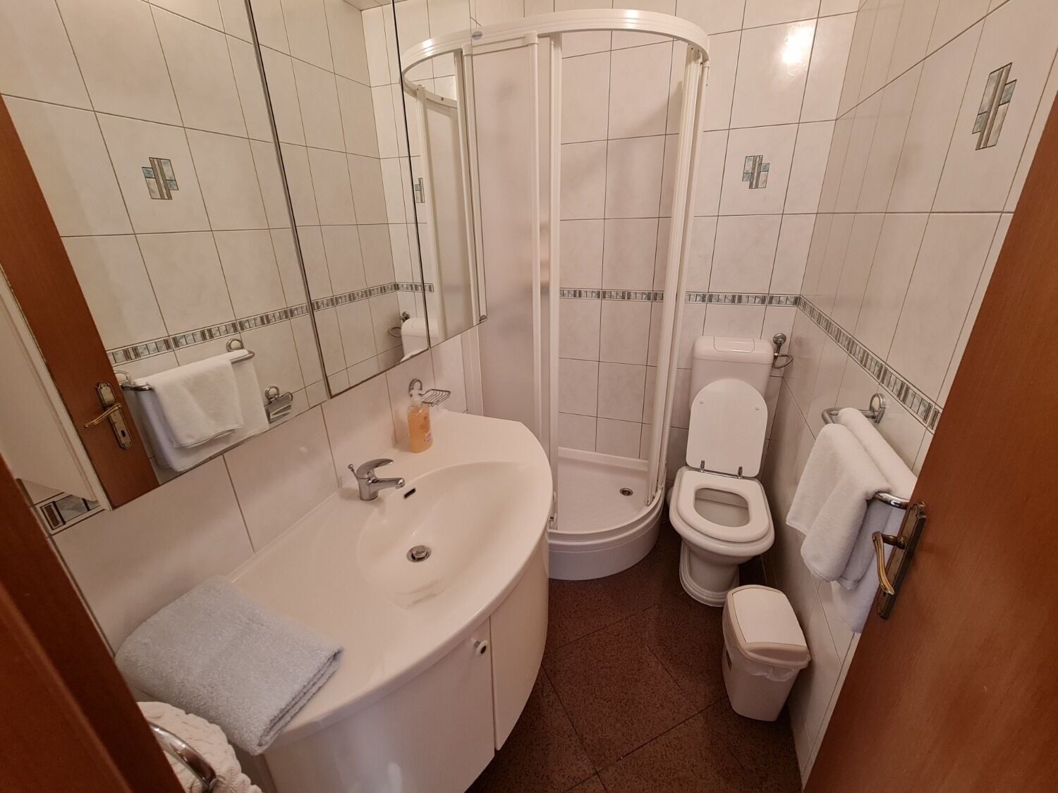 Apartments Dami 105201-A2