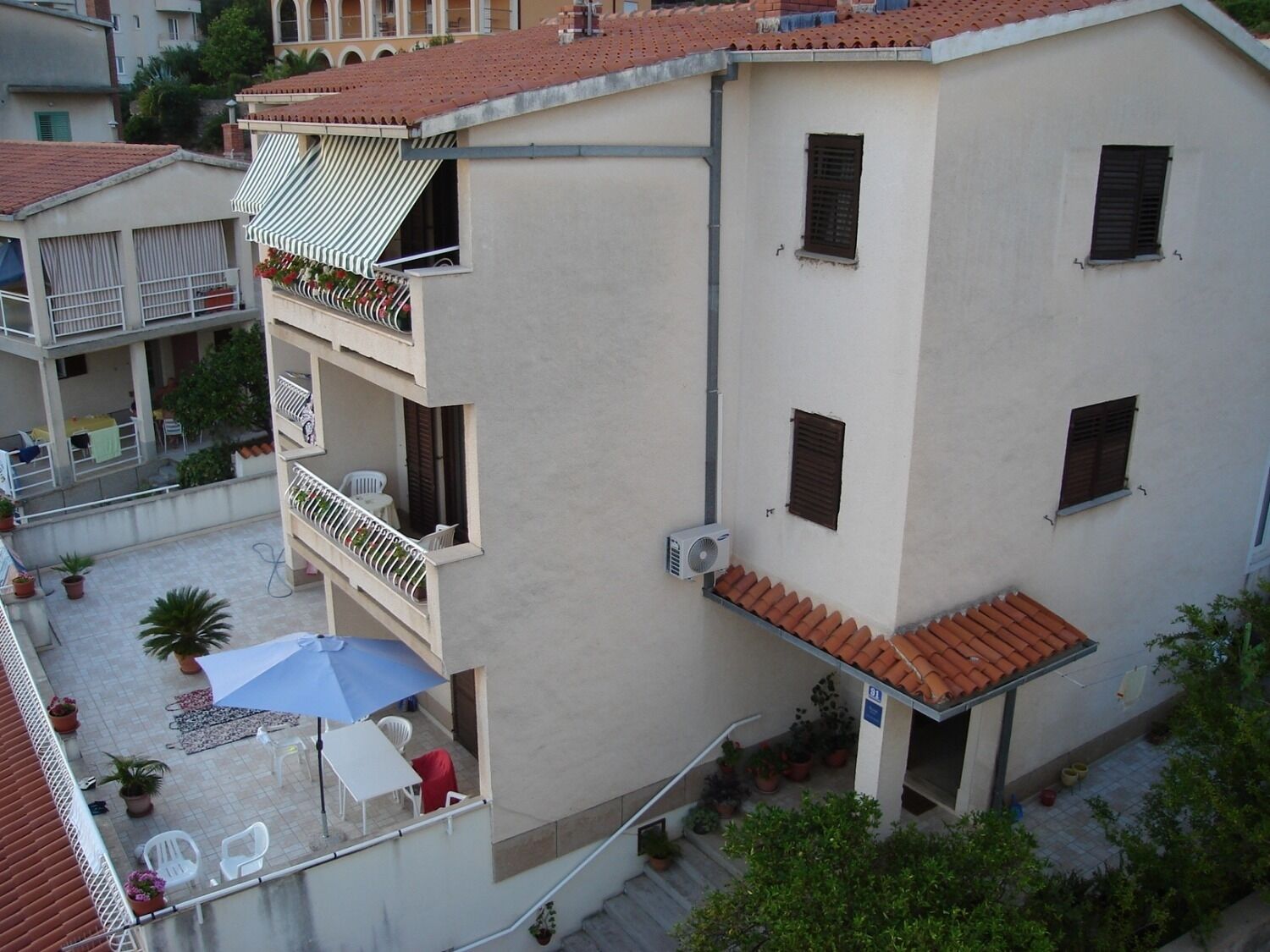 Apartments Lovre 10526-A2
