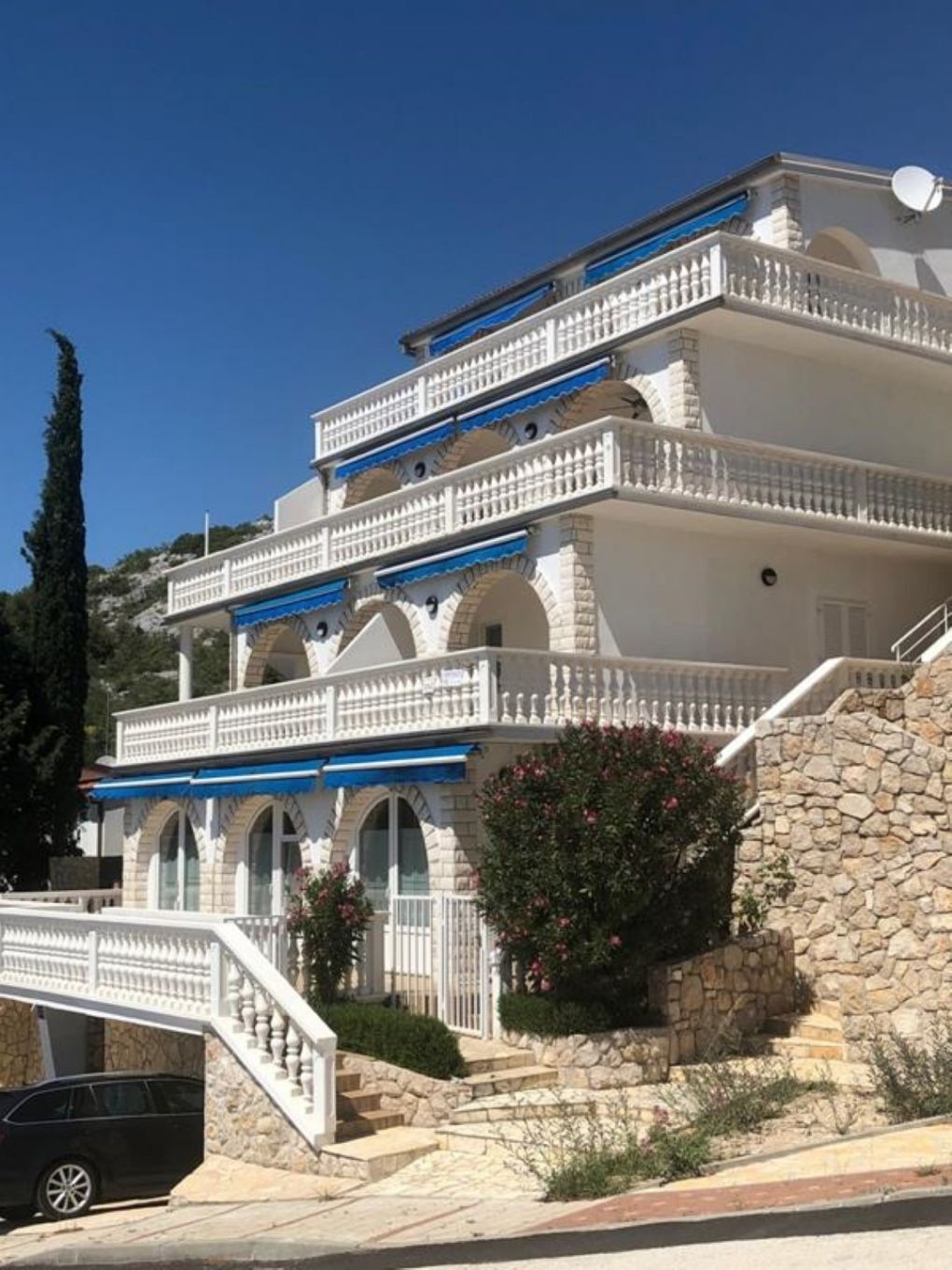 Apartments Josip 10527-A3