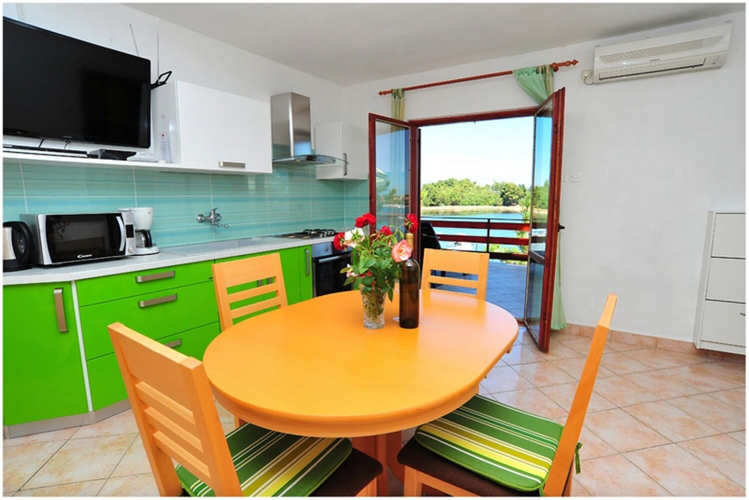 Apartments Ljilja 105211-A2