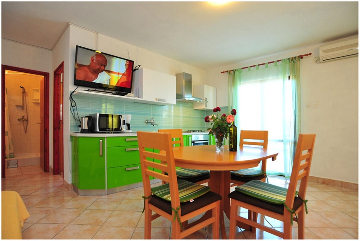 Apartments Ljilja 105211-A2