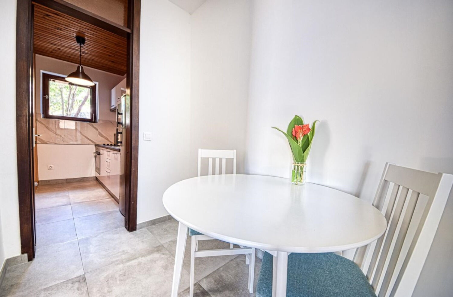 Room Ref 105241-A2